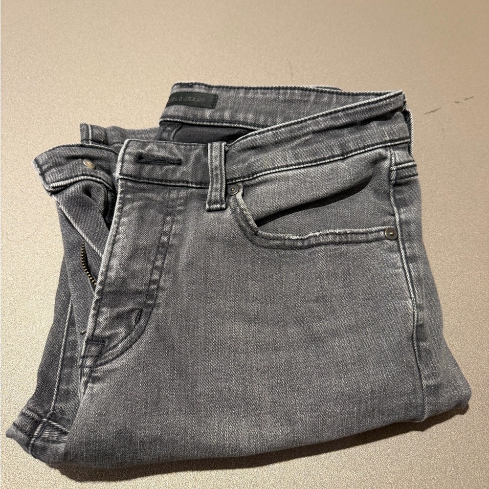 Uniqlo Women's Charcoal Skinny Jeans